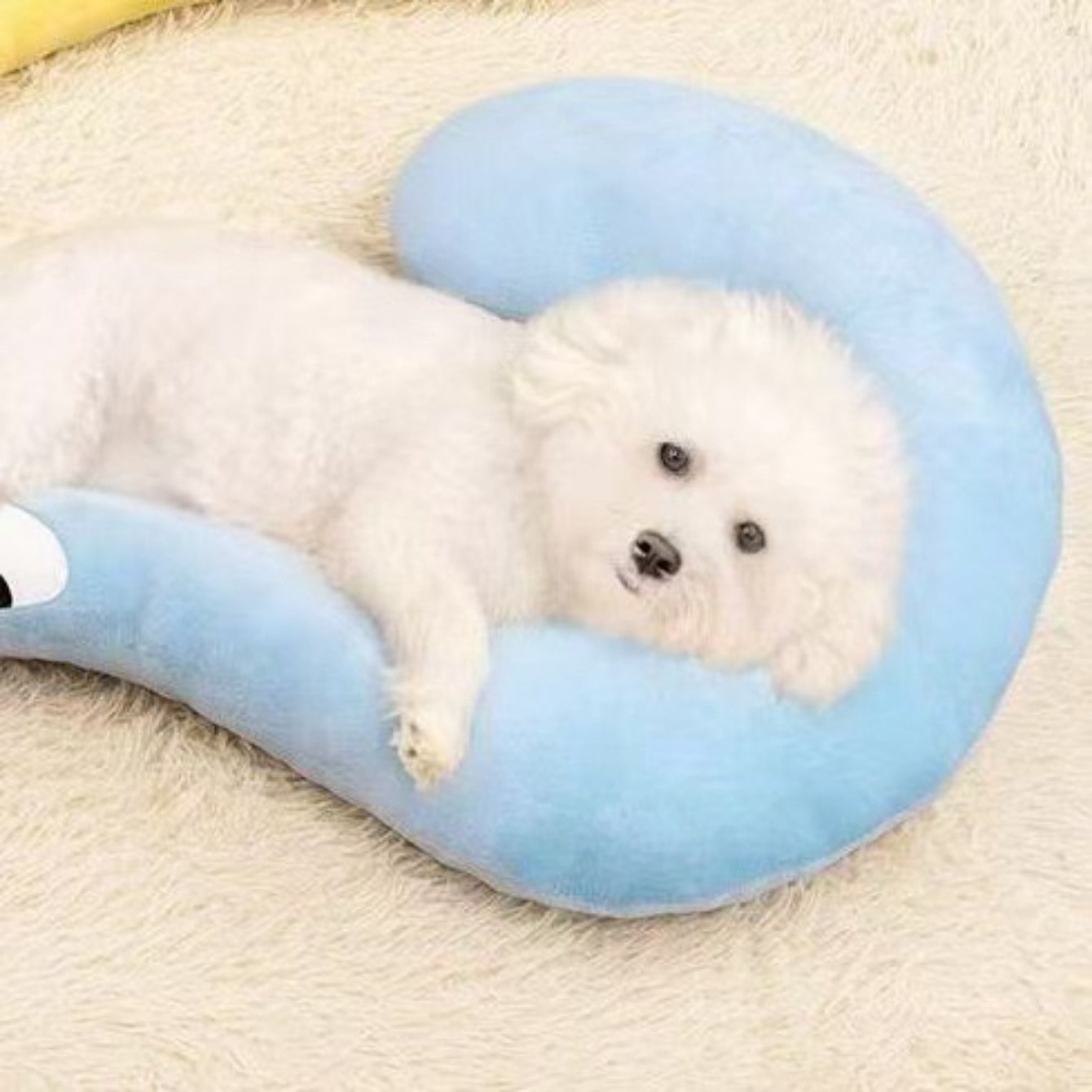 Washable Plush Half-Donut Pet Pillow - Yellow, Large：(62*40*6)CM