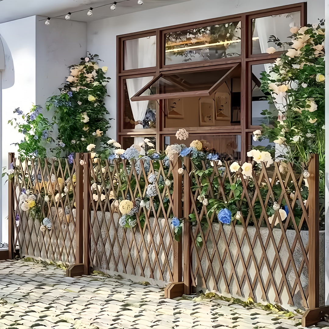 Expandable Wooden Pet Gate with Door